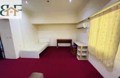 Apartment - Studio - 1 Bathroom for rent in Musheireb Apartments - Musheireb - Doha