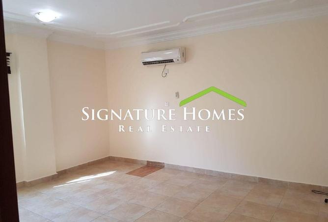 54490176 - Property Main Image