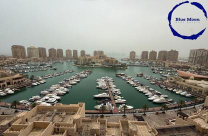 شقة - 3 غرف نوم - 4 حمامات للايجار في طريق بورتو الغربي - بورتو أرابيا - جزيرة اللؤلؤة - الدوحة