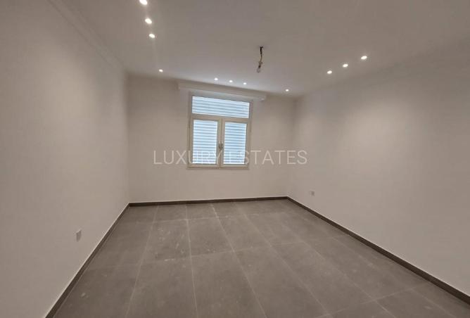 60500878 - Property Image 2