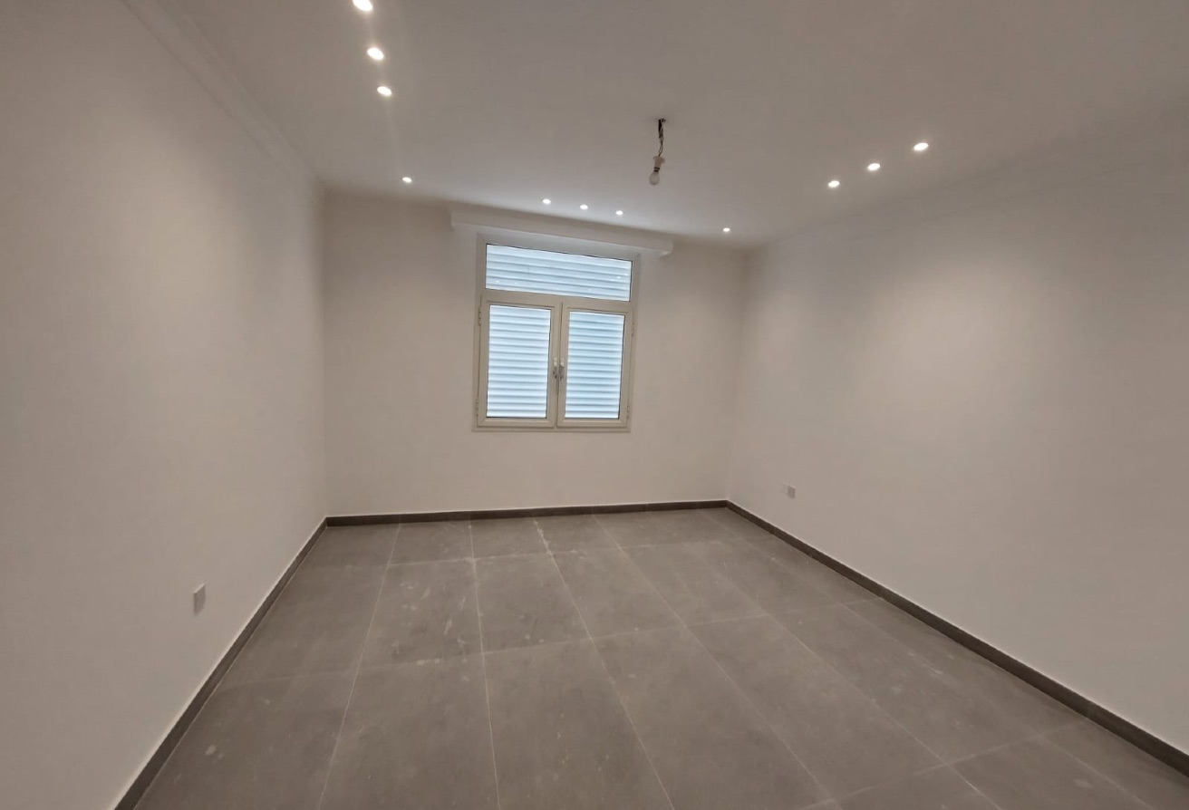 Spacious 6BHK+ Maid Villa for Sale | Al thumama thumbnail 2