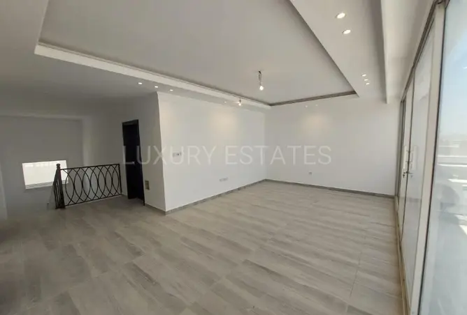 60500878 - Property Image 3