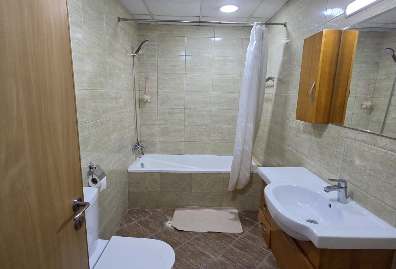 ELEGANT 2 BEROOMS FF WITH BALCONY FOXHILS LUSAIL thumbnail 11