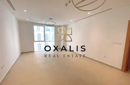 Apartment - 2 Bedrooms - 3 Bathrooms for rent in Floresta Gardens - Floresta Gardens - The Pearl Island - Doha