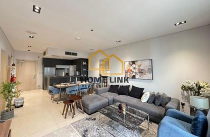 Apartment - 1 Bedroom - 2 Bathrooms for sale in Lusail Marina Heights - Marina District - Lusail