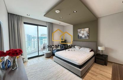 Apartment - 1 Bedroom - 2 Bathrooms for sale in Lusail Marina Heights - Marina District - Lusail