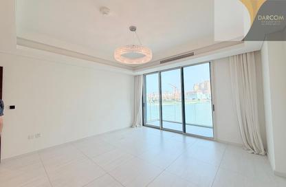 Apartment - 1 Bedroom - 2 Bathrooms for rent in Crystal Residence - Gewan Island - The Pearl Island - Doha Apartment - 1 Bedroom - 2 Bathrooms for rent in Crystal Residence - Gewan Island - The Pearl Island - Doha