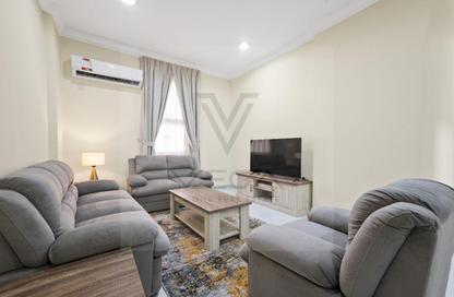 Apartment - 2 Bedrooms - 2 Bathrooms for rent in Al Sadd Road - Al Sadd - Doha