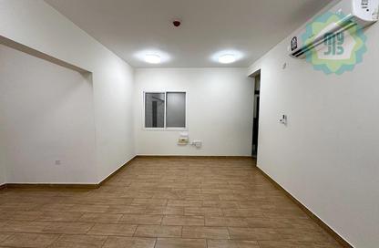 Apartment - 2 Bedrooms - 2 Bathrooms for rent in Madinat Khalifa South - Madinat Khalifa - Doha