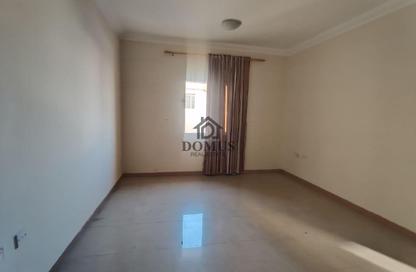 Apartment - 2 Bedrooms - 2 Bathrooms for rent in Anas Street - Fereej Bin Mahmoud North - Fereej Bin Mahmoud - Doha