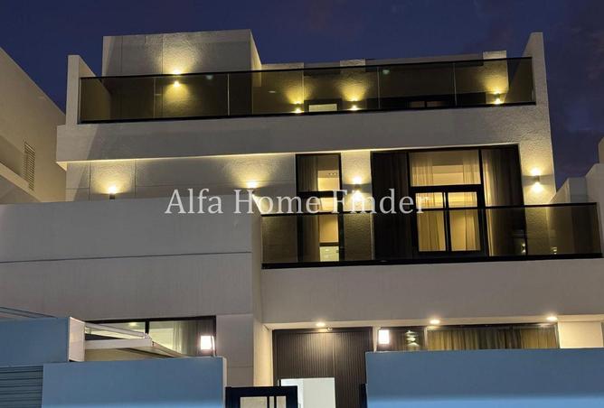 1004657 - Property Image 2