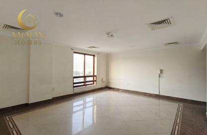 Apartment - 1 - 1 for rent in Musheireb - Musheireb - Doha Apartment - 1 - 1 for rent in Musheireb - Musheireb - Doha