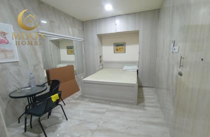 Apartment - Studio - 1 for rent in Umm Ghwailina Comm - Umm Ghuwalina - Umm Ghuwailina - Doha