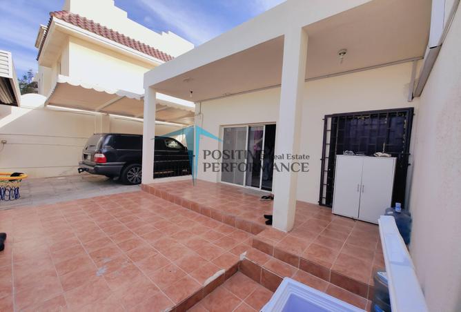 1027637 - Property Main Image