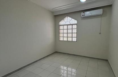 Apartment - Studio - 1 for rent in Al Dafna - Doha