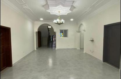 Apartment - Studio - 1 for rent in Al Dafna - Doha