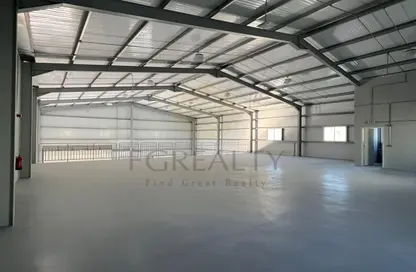 Warehouse - Studio - 3 Bathrooms for rent in East Industrial Street - Birkat Al Awamer - Al Wakra