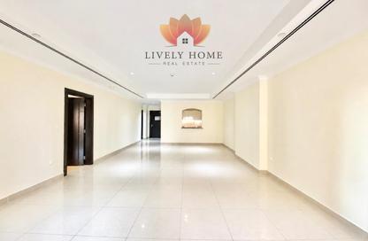 Apartment - 1 - 2 for rent in East Porto Drive - Porto Arabia - The Pearl Island - Doha Apartment - 1 - 2 for rent in East Porto Drive - Porto Arabia - The Pearl Island - Doha