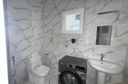 Apartment - 2 Bedrooms - 2 Bathrooms for rent in Al Nasr Street - Al Nasr - Doha
