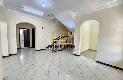 Compound - 5 Bedrooms - 4 Bathrooms for rent in Ain Khaled Villas - Ain Khaled - Doha