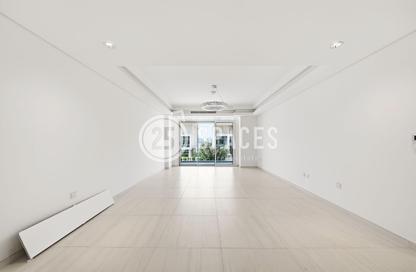 Apartment - 2 - 4 for sale in Crystal Residence - Gewan Island - The Pearl Island - Doha