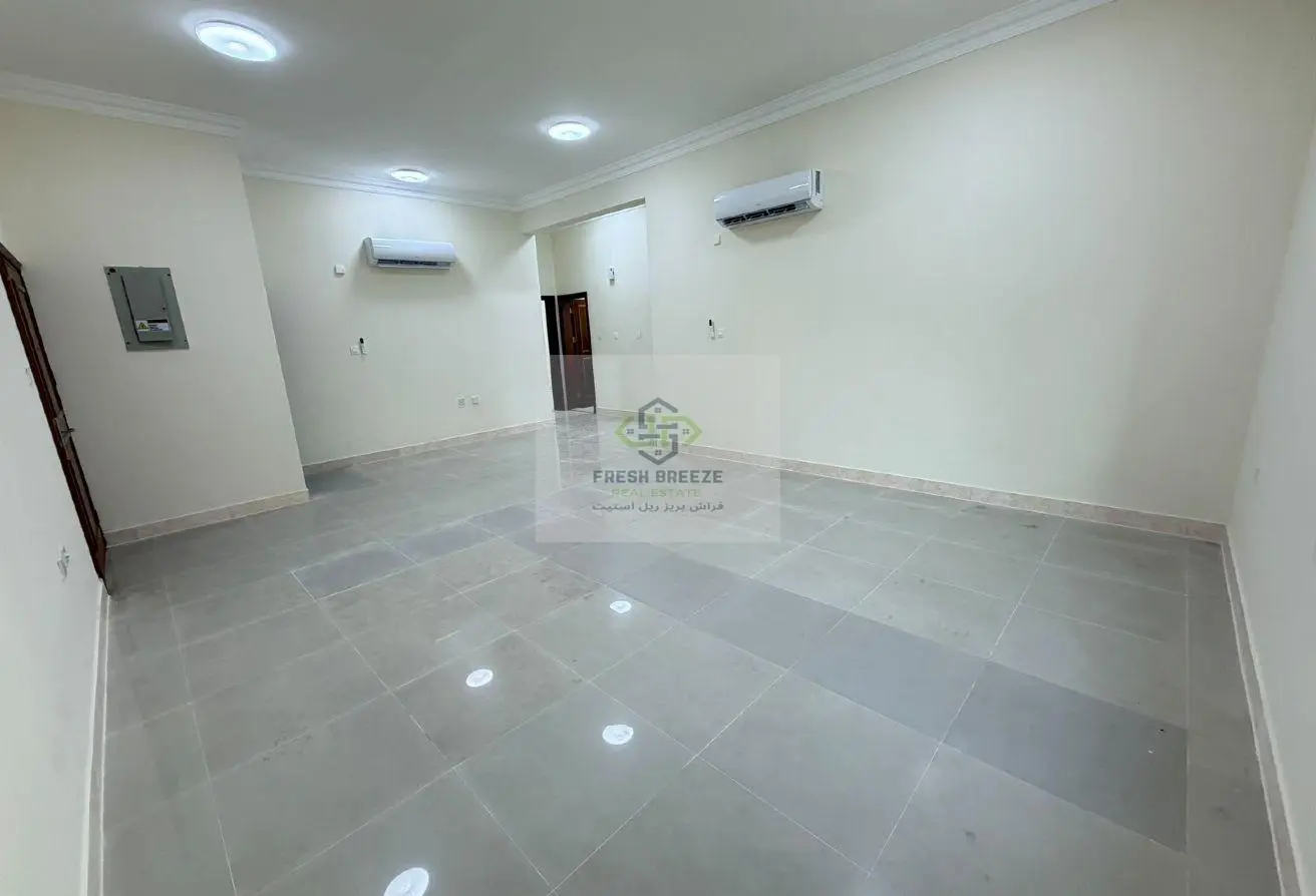 62917186 - Property Main Image