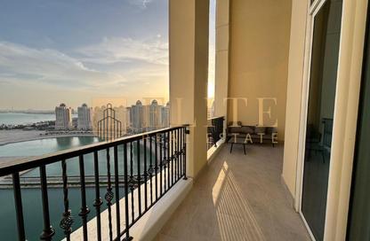 Duplex - 3 Bedrooms - 5 Bathrooms for rent in Viva West - Viva Bahriyah - The Pearl Island - Doha