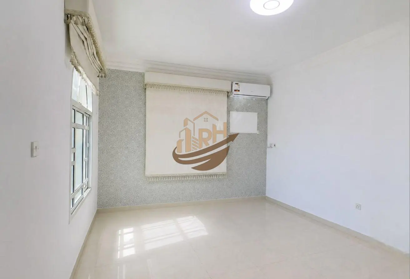 53332119 - Property Main Image
