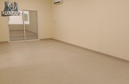 Apartment - 3 Bedrooms - 3 Bathrooms for rent in EB12 - Fereej Bin Mahmoud North - Fereej Bin Mahmoud - Doha