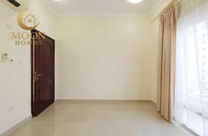 Apartment - 2 Bedrooms - 2 Bathrooms for rent in Fereej Abdul Aziz - Fereej Abdul Aziz - Doha