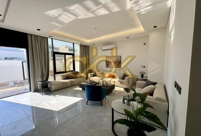 54928252 - Property Main Image