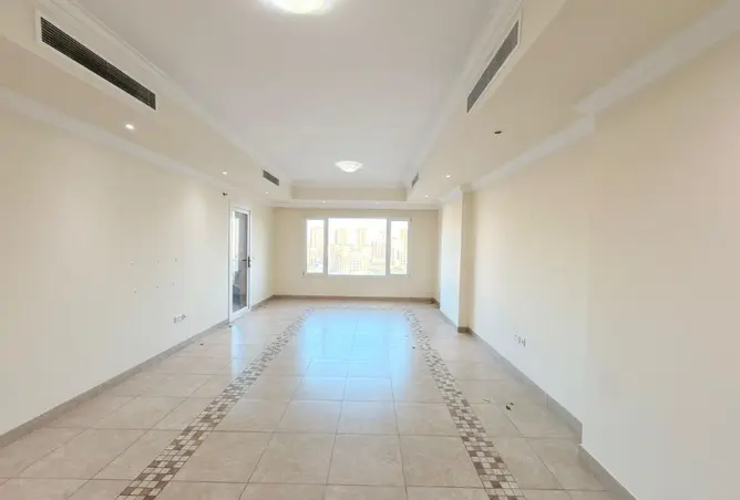 62802854 - Property Image 3