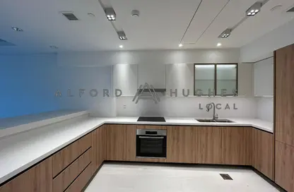 Apartment - 1 Bedroom - 2 Bathrooms for rent in Crystal Residence - Gewan Island - The Pearl Island - Doha