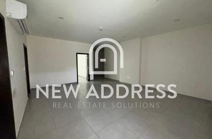 Apartment - 3 Bedrooms - 2 Bathrooms for rent in Fereej Bin Mahmoud - Doha