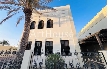 Villa - 4 Bedrooms - 6 Bathrooms for rent in Bin Omran - Fereej Bin Omran - Doha