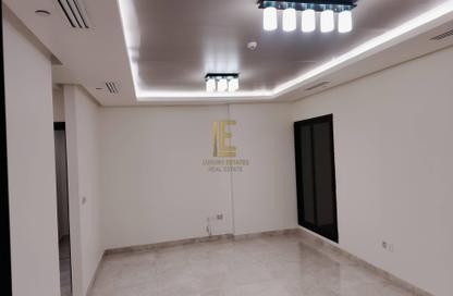 Apartment - 2 Bedrooms - 2 Bathrooms for rent in Fox Hills - Fox Hills - Lusail