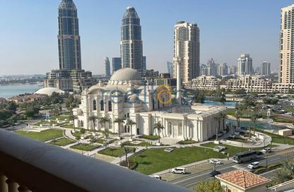 Apartment - 1 Bedroom - 2 Bathrooms for rent in West Porto Drive - Porto Arabia - The Pearl Island - Doha