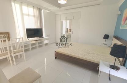 Apartment - 1 Bedroom - 2 Bathrooms for rent in Old Salata - Salata - Doha