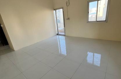 Apartment - Studio - 1 Bathroom for rent in Najma - Doha