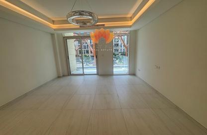 Apartment - 1 Bedroom - 2 Bathrooms for sale in Gewan Island - The Pearl Island - Doha