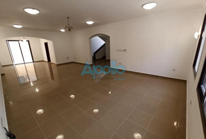 57883932 - Property Image 2