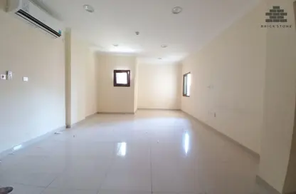 Apartment - 2 Bedrooms - 2 Bathrooms for rent in Al Jazeera Street - Fereej Bin Mahmoud North - Fereej Bin Mahmoud - Doha