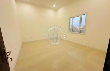 Villa - 1 Bedroom - 2 Bathrooms for rent in Salwa Road - Al Aziziyah - Doha