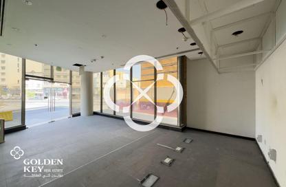Retail - Studio for rent in Old Al Ghanim - Al Ghanim - Doha Retail - Studio for rent in Old Al Ghanim - Al Ghanim - Doha