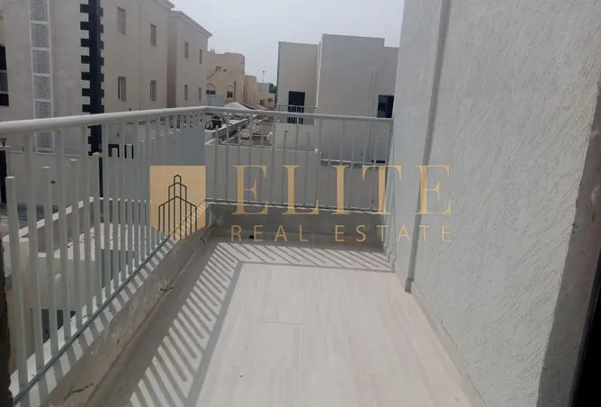 63700870 - Property Image 2