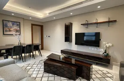Apartment - 2 Bedrooms - 3 Bathrooms for rent in Lusail City - Lusail