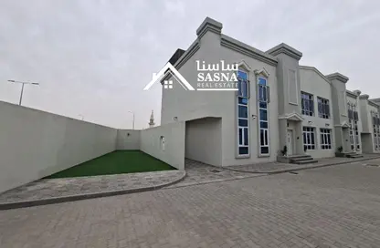 مجمع سكني - 4 غرف نوم - 4 حمامات للايجار في مريخ - المريخ - الدوحة