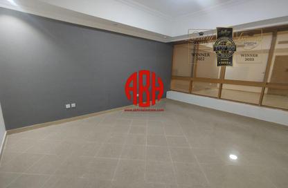 Apartment - 2 - 3 for rent in Al Sadd Road - Al Sadd - Doha