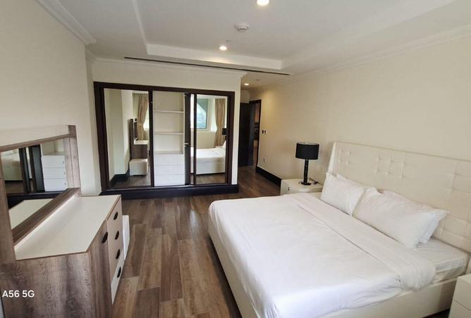 1024352 - Property Image 3