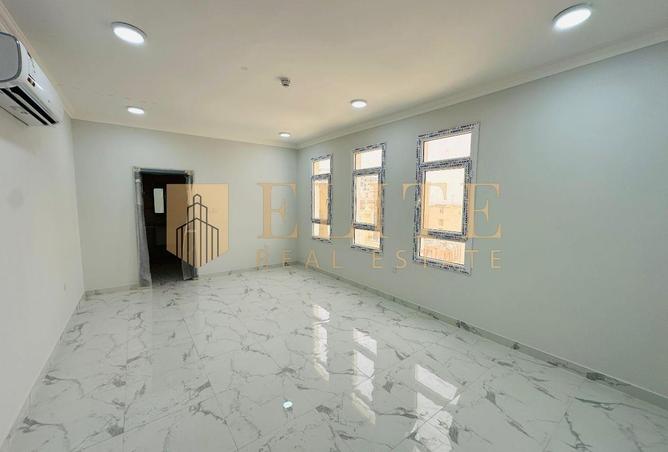 61956900 - Property Image 2